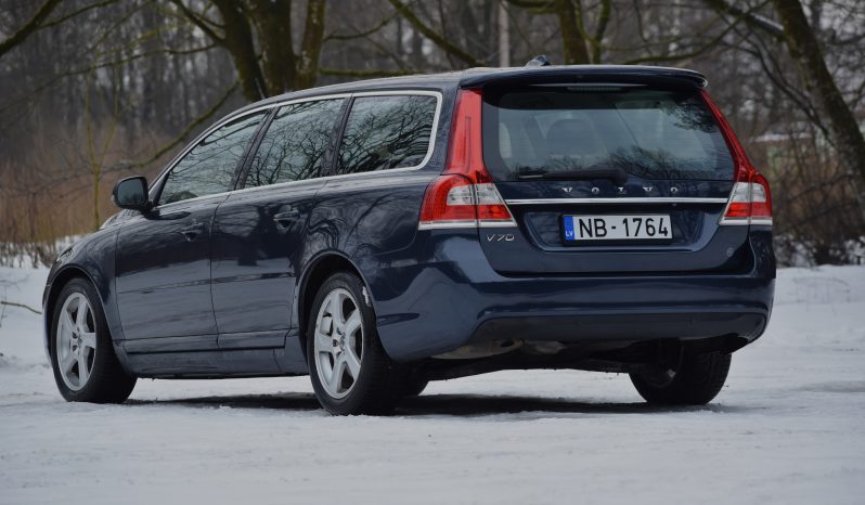 2014. gada modelis. Volvo V70 full