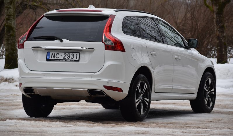 Volvo XC 60 2.4 Dīzelis Awd (4×4) Ar Automātisko ātrumkārbu. full