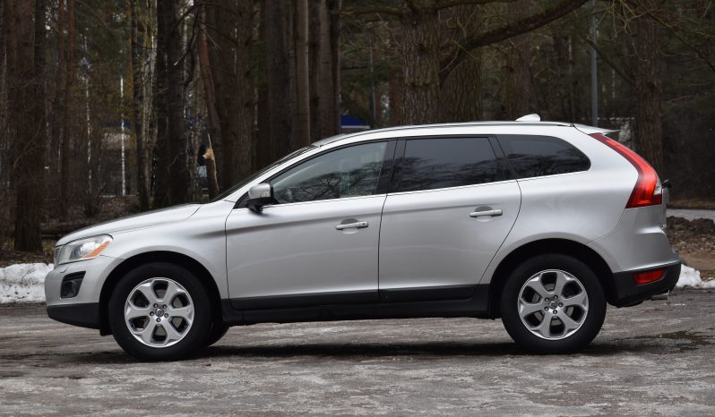 Volvo XC 60 Summum 2.4D5 (151kw-205z/s) Awd (4×4) Pilnpiedziņa ar automātisko ātrumkārbu. full