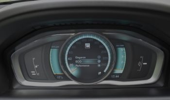 Volvo XC 60 Summum 2.4 Awd (4×4) Pilnpiedziņa ar Mehānisko ātrumkārbu. full