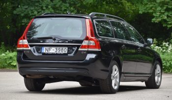 Tikko ievests. Volvo V70 Summum  2.0 D4 (120kw-163z/s) Dīzelis ar automātisko ātrumkārbu.   full