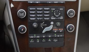Tikko ievests. Volvo. XC 60 Summum 2.4 D5 Dīzelis Awd (4×4) Pilnpiedziņa ar automātisko ātrumkārbu. full