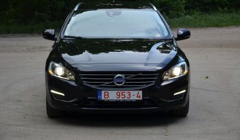 Tikko ievests. V60 Plug-In Hybrid Summum. 2.4D6 (158kw -215z/s diesel + 50Kw-68z/s Electro= 283z/s) Awd pilnpiedziņa. full