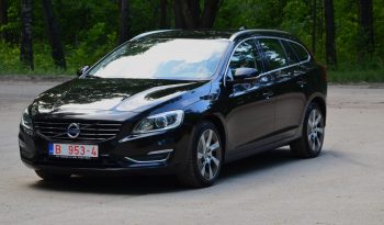 Tikko ievests. V60 Plug-In Hybrid Summum. 2.4D6 (158kw -215z/s diesel + 50Kw-68z/s Electro= 283z/s) Awd pilnpiedziņa. full