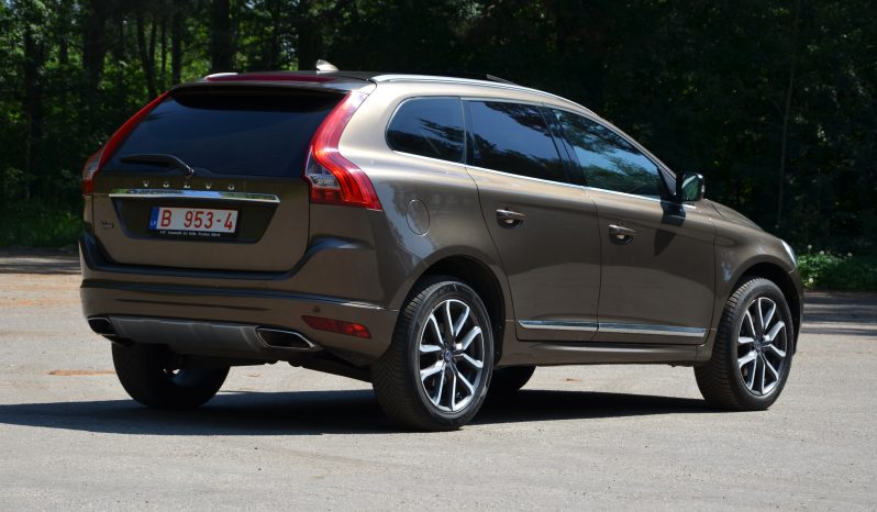 Tikko ievests. Volvo XC 60 Summum Xenium 2.4   Dīzelis Awd (4×4) Pilnpiedziņa ar automātisko ātrumkārbu. full