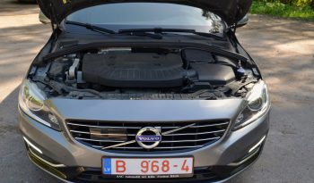 Tikko ievests. Volvo. V60 Plug-In Hybrid Summum. 2.4D6 (162kw -220z/s diesel + 50Kw-68z/s Electro= 288z/s) Awd pilnpiedziņa. full