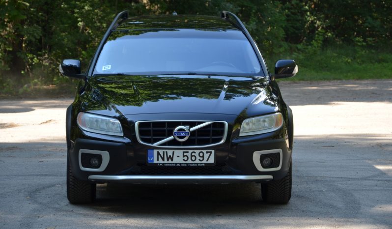 Tikko ievests. Volvo Xc70 2.4 D5 (151kw-205z/s) Dīzelis 4×4 Awd pilnpiedziņas automašīna ar mehānisko ātrumkārbu. full