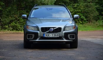 Volvo Xc70 2.4D5 (158kw-215z/s) Dīzelis 4×4 Awd pilnpiedziņas automašīna ar automātisko ātrumkārbu. full