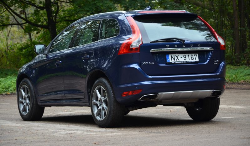 Tikko ievests. Volvo Xc 60 Ocean Rece   2.4 Dīzelis Awd (4×4) Pilnpiedziņa ar Automātisko ātrumkārbu. full