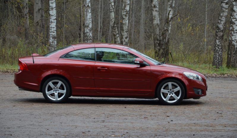 Tikko ievests. Volvo C70 Summum Kupeja-Kabriolets 2.0D3 (110kw-150z/s) Dīzelis . full