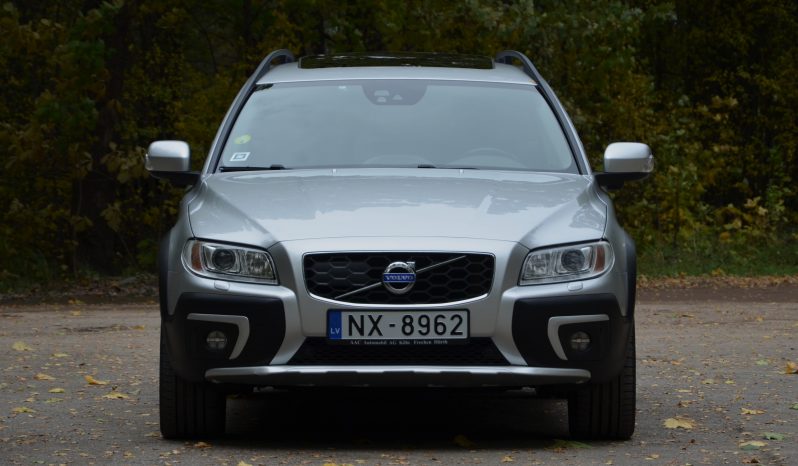 Tikko ievests. 2015 gada Modelis. Volvo XC 70 Summum 2.4 Dīzelis 4×4 Awd . Ar automātisko ātrumkārbu. full