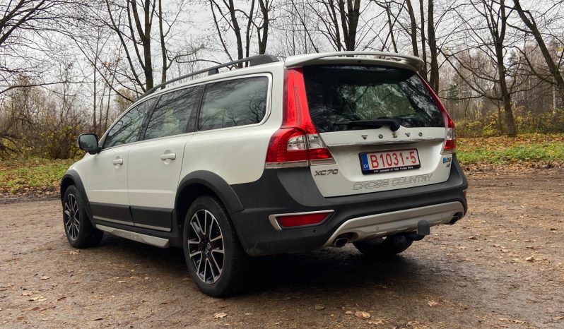 DRĪZUMĀ- Volvo XC 70 Summum 2.4 D5 (158kw-215z/s) Dīzelis 4×4 Awd . Ar automātisko ātrumkārbu. full