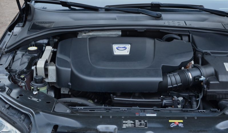 Tikko ievests. Volvo XC 70 Summum 2.0 D3 (120kw-163z/s) Dīzelis FWD. Ar automātisko ātrumkārbu. full