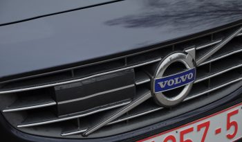 Tikko ievests. Volvo. V60 Plug-In Hybrid Summum. 2.4D6 (162kw -220z/s diesel + 50Kw-68z/s Electro= 288z/s) Awd pilnpiedziņa. full