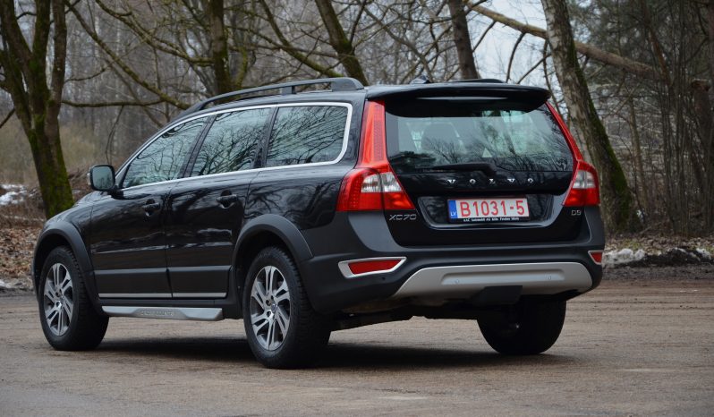 Tikko ievests. Volvo XC 70 Summum 2.0 D3 (120kw-163z/s) Dīzelis FWD. Ar automātisko ātrumkārbu. full