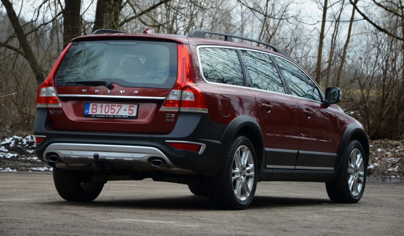 Tikko ievests. Volvo XC 70 Summum 2.4 D5 (158kw-215z/s) Dīzelis 4×4 Awd . Ar automātisko ātrumkārbu. full