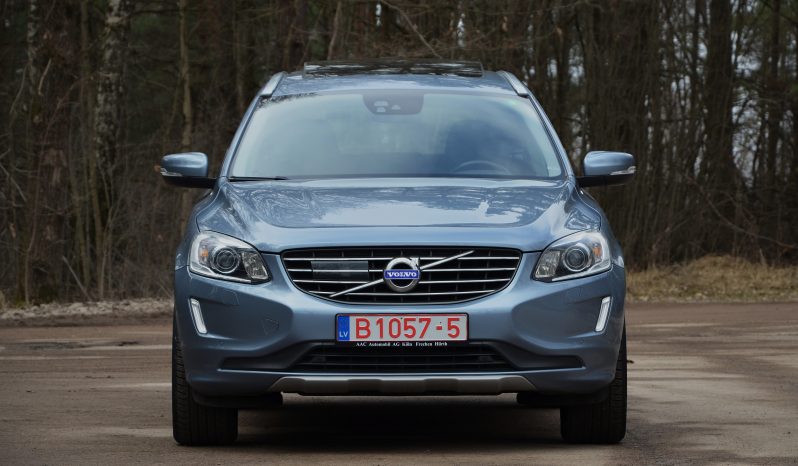 Tikko ievests. Volvo Xc60 2.0 D4 FWD Summum POLAR+ 140 KW (190 PS) full