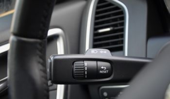 Tikko ievests. Volvo Xc60 2.0 D4 FWD Summum POLAR+ 140 KW (190 PS) full