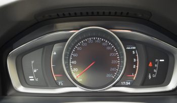 Tikko ievests. 2016. Gada modelis. Volvo V60 Cross Country Summum 2.4 Dīzelis 4×4 Awd . Ar automātisko ātrumkārbu. full