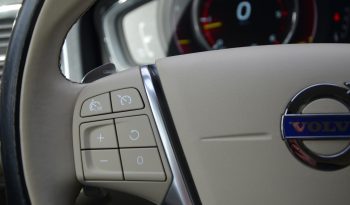 Tikko ievests. 2016. Gada modelis. Volvo V60 Cross Country Summum 2.4 Dīzelis 4×4 Awd . Ar automātisko ātrumkārbu. full