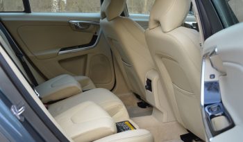 Tikko ievests. 2016. Gada modelis. Volvo V60 Cross Country Summum 2.4 Dīzelis 4×4 Awd . Ar automātisko ātrumkārbu. full