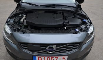 Tikko ievests. 2016. Gada modelis. Volvo V60 Cross Country Summum 2.4 Dīzelis 4×4 Awd . Ar automātisko ātrumkārbu. full