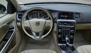 Tikko ievests. 2016. Gada modelis. Volvo V60 Cross Country Summum 2.4 Dīzelis 4×4 Awd . Ar automātisko ātrumkārbu. full