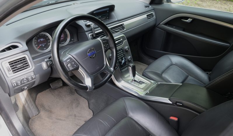 Tikko ievests. Volvo Xc70 2.4D5 (158kw-215z/s) Dīzelis 4×4 Awd pilnpiedziņas ar automātisko ātrumkārbu. full