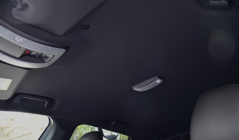 Tikko ievests. 2017. gada modelis. Volvo XC 60 Summum Xenium 2.4 D5 (162Kw-220Z/s) Dīzelis Awd (4×4) Pilnpiedziņa ar automātisko ātrumkārbu. full