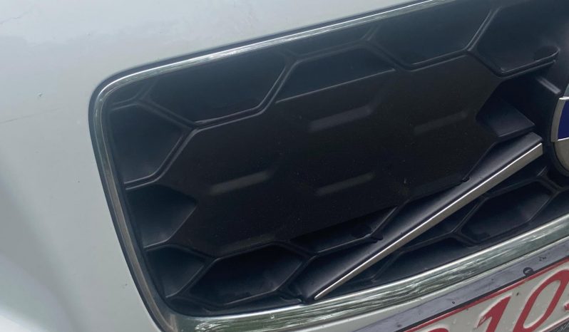 Drīzumā-. Volvo XC 70  Summum Black Edition    2.4 Dīzelis 4×4 Awd . Ar automātisko ātrumkārbu. full