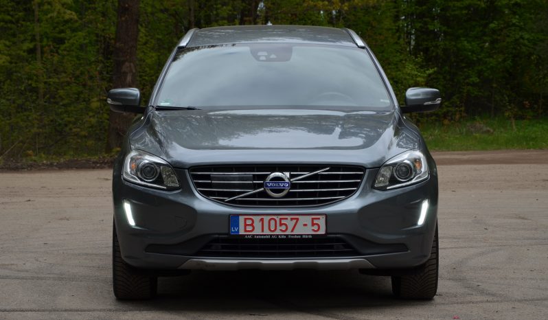 Tikko ievests. 2017. gada modelis. Volvo XC 60 Summum Xenium 2.4 D5 (162Kw-220Z/s) Dīzelis Awd (4×4) Pilnpiedziņa ar automātisko ātrumkārbu. full