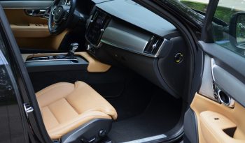 Tikko ievests –Volvo  V90 Cross Country Inscription Awd. 2.0 D5 (173 kw-235 zs) Dīzelis. ar Automātisko ātrumkārbu. full