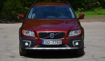 Tikko ievests. Volvo XC 70 Summum 2.4 D5 (158kw-215z/s) Dīzelis 4×4 Awd . Ar automātisko ātrumkārbu. full