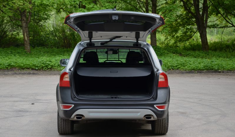 Tikko ievests. Volvo Xc70 2.4D5 (158kw-215z/s) Dīzelis 4×4 Awd pilnpiedziņas ar automātisko ātrumkārbu. full