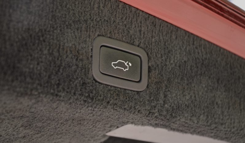 Tikko ievests. Volvo XC 70 Summum 2.4 D5 (158kw-215z/s) Dīzelis 4×4 Awd . Ar automātisko ātrumkārbu. full