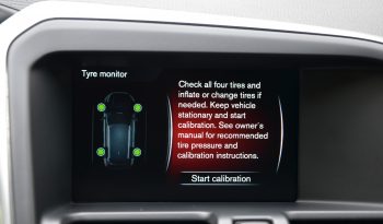 Tikko ievests. 2017. gada modelis. Volvo XC 60 Summum Xenium 2.4 D5 (162Kw-220Z/s) Dīzelis Awd (4×4) Pilnpiedziņa ar automātisko ātrumkārbu. full