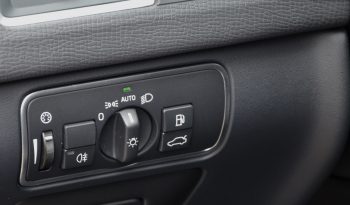 Tikko ievests. 2017. gada modelis. Volvo XC 60 Summum Xenium 2.4 D5 (162Kw-220Z/s) Dīzelis Awd (4×4) Pilnpiedziņa ar automātisko ātrumkārbu. full