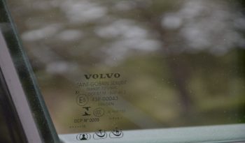 Tikko ievests 2016. Gada modelis. Volvo. V60 Plug-In Hybrid Summum. 2.4D6 (162kw -220z/s diesel + 50Kw-68z/s Electro= 288z/s) Awd pilnpiedziņa. full