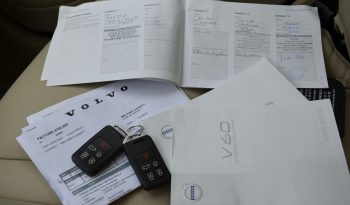 Tikko ievests. 2016. Gada modelis. Volvo V60 Cross Country Summum 2.4 Dīzelis 4×4 Awd . Ar automātisko ātrumkārbu. full