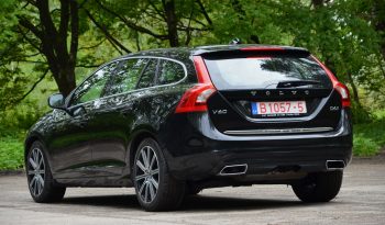 Tikko ievests 2016. Gada modelis. Volvo. V60 Plug-In Hybrid Summum. 2.4D6 (162kw -220z/s diesel + 50Kw-68z/s Electro= 288z/s) Awd pilnpiedziņa. full