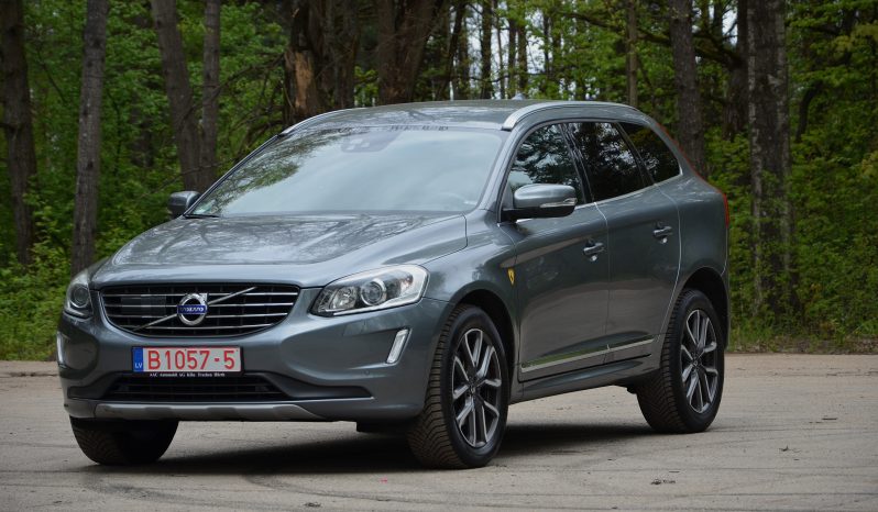 Tikko ievests. 2017. gada modelis. Volvo XC 60 Summum Xenium 2.4 D5 (162Kw-220Z/s) Dīzelis Awd (4×4) Pilnpiedziņa ar automātisko ātrumkārbu. full