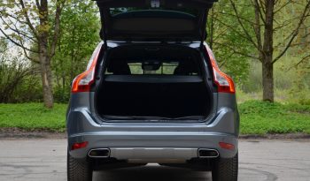 Tikko ievests. 2017. gada modelis. Volvo XC 60 Summum Xenium 2.4 D5 (162Kw-220Z/s) Dīzelis Awd (4×4) Pilnpiedziņa ar automātisko ātrumkārbu. full