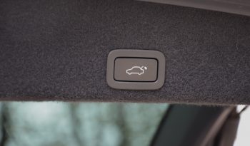 Tikko ievests. 2017. gada modelis. Volvo XC 60 Summum Xenium 2.4 D5 (162Kw-220Z/s) Dīzelis Awd (4×4) Pilnpiedziņa ar automātisko ātrumkārbu. full