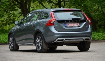 Tikko ievests. 2016. Gada modelis. Volvo V60 Cross Country Summum 2.4 Dīzelis 4×4 Awd . Ar automātisko ātrumkārbu. full