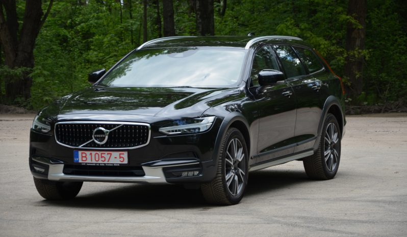 Tikko ievests –Volvo  V90 Cross Country Inscription Awd. 2.0 D5 (173 kw-235 zs) Dīzelis. ar Automātisko ātrumkārbu. full