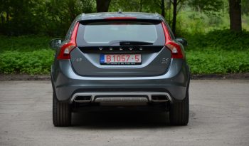 Tikko ievests. 2016. Gada modelis. Volvo V60 Cross Country Summum 2.4 Dīzelis 4×4 Awd . Ar automātisko ātrumkārbu. full
