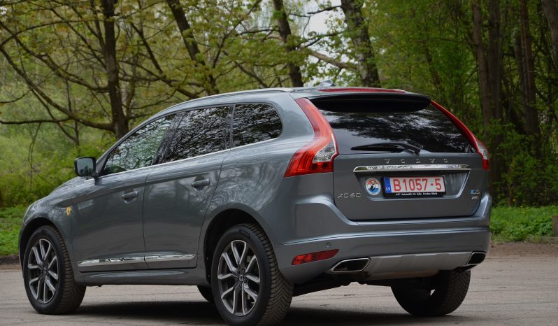 Tikko ievests. 2017. gada modelis. Volvo XC 60 Summum Xenium 2.4 D5 (162Kw-220Z/s) Dīzelis Awd (4×4) Pilnpiedziņa ar automātisko ātrumkārbu. full