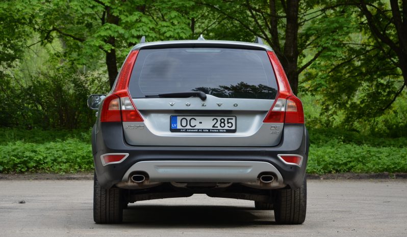 Tikko ievests. Volvo Xc70 2.4D5 (158kw-215z/s) Dīzelis 4×4 Awd pilnpiedziņas ar automātisko ātrumkārbu. full