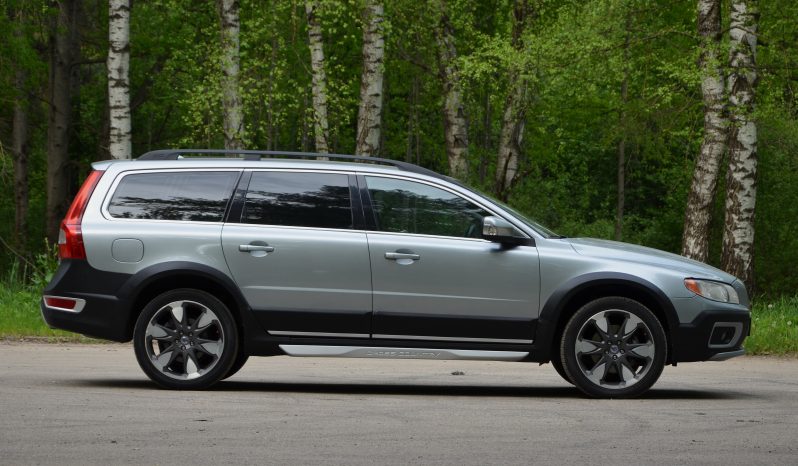 Tikko ievests. Volvo Xc70 2.4D5 (158kw-215z/s) Dīzelis 4×4 Awd pilnpiedziņas ar automātisko ātrumkārbu. full