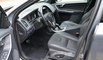 Tikko ievests. 2017. gada modelis. Volvo XC 60 Summum Xenium 2.4 D5 (162Kw-220Z/s) Dīzelis Awd (4×4) Pilnpiedziņa ar automātisko ātrumkārbu. full